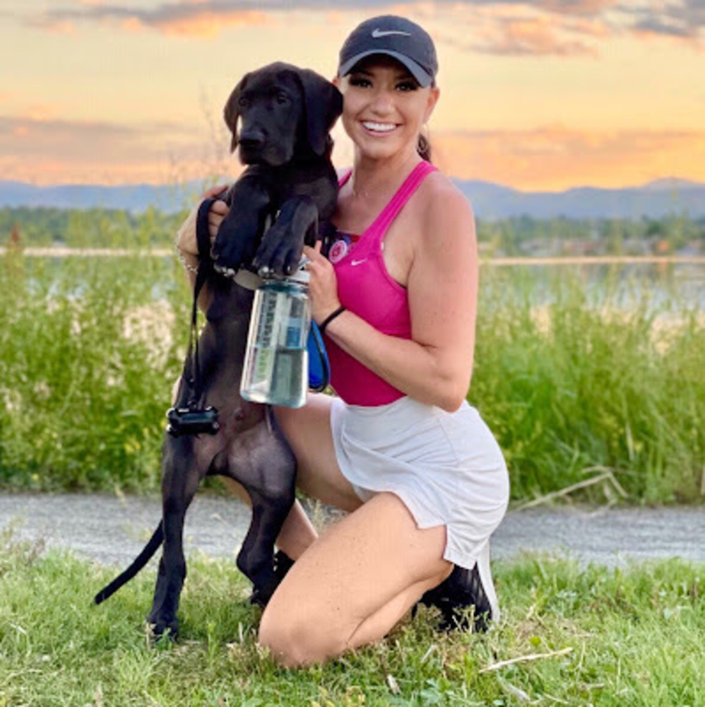 Meet your Posher, Hayley